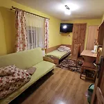 U Arka Δωμάτια σε οικογενειακή κατοικία *